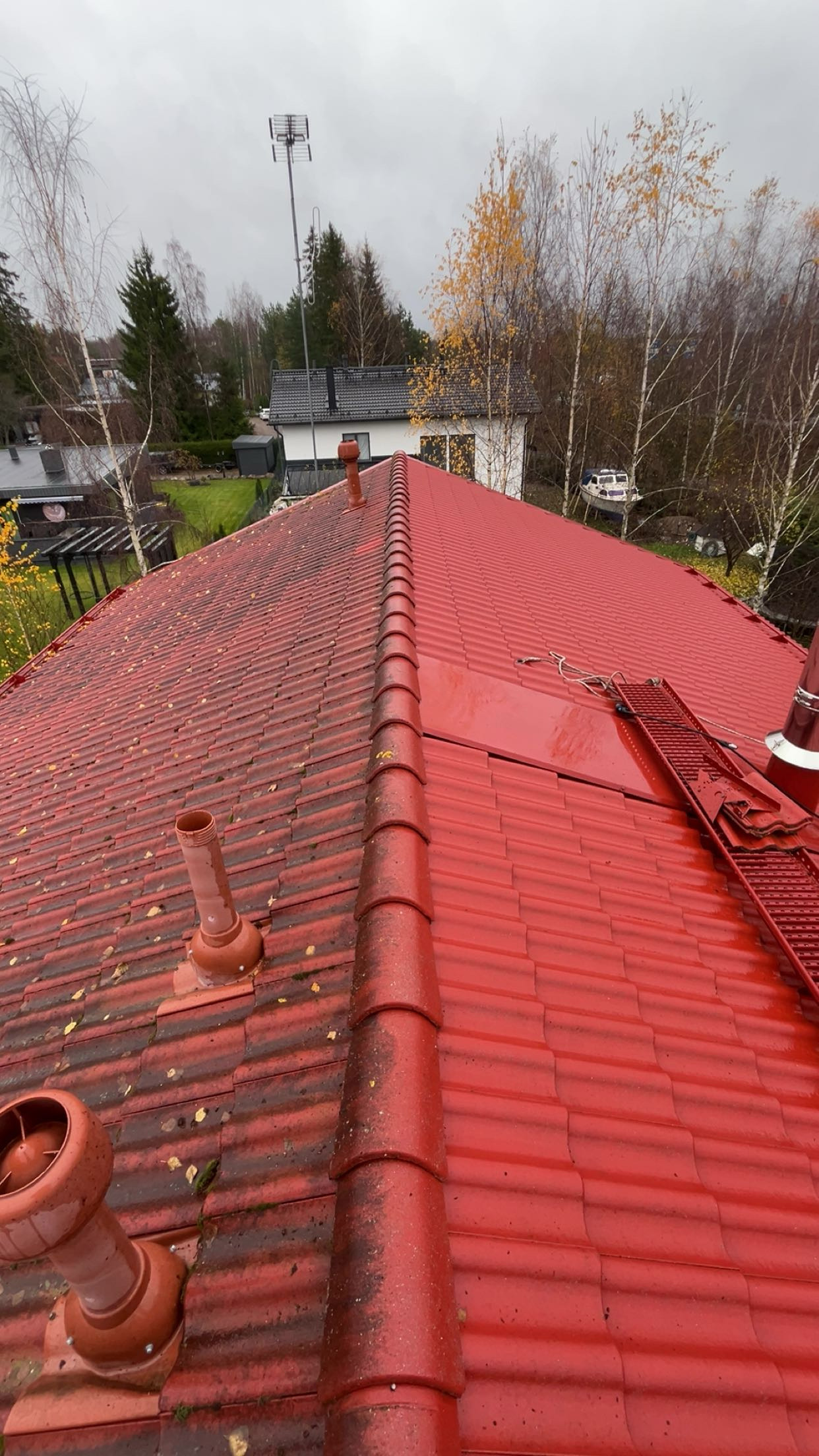 Katonhuolto Uudellamaalla — puhdas katto, pitkä käyttöikä